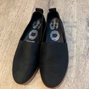 Women's Sorel Ella Slip-on shoe, Size 7.5